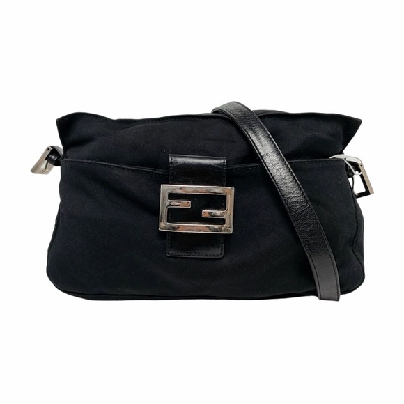 Fendi Handbags - Fendi Neoprene Baguette Shoulder Bag Black Vintage